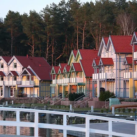 Ferienhaus Im Hafendorf Rheinsberg 라인스베르크