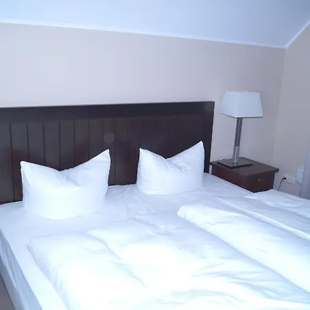 Ferienhaus Im Hafendorf Rheinsberg 펜션 *